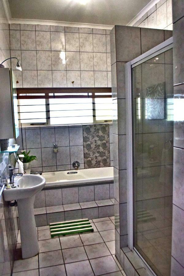Zonnevanger Guesthouse Noorder-Paarl Ngoại thất bức ảnh